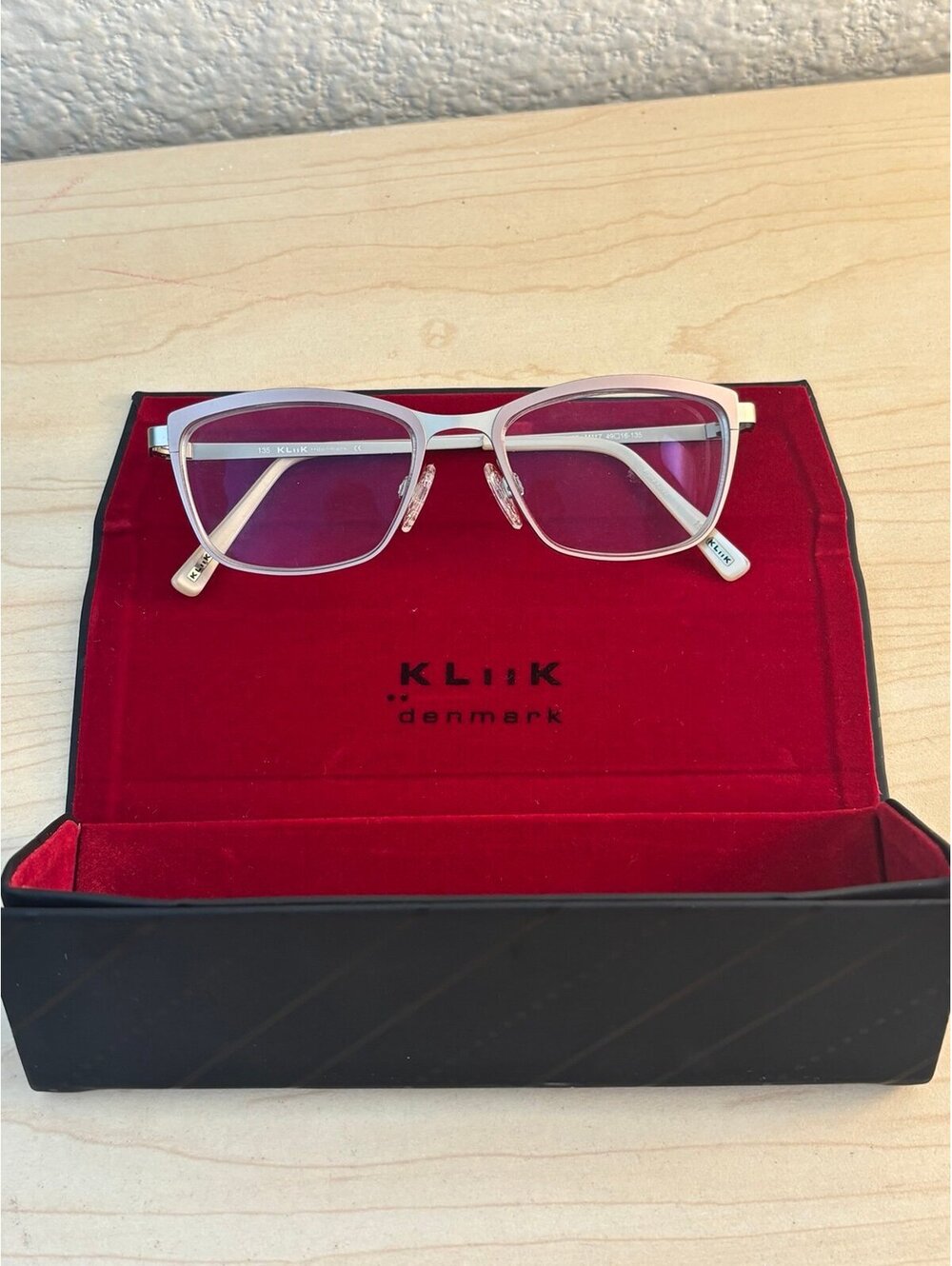 Kliik Eyeglasses with Case 49 [] 16 145